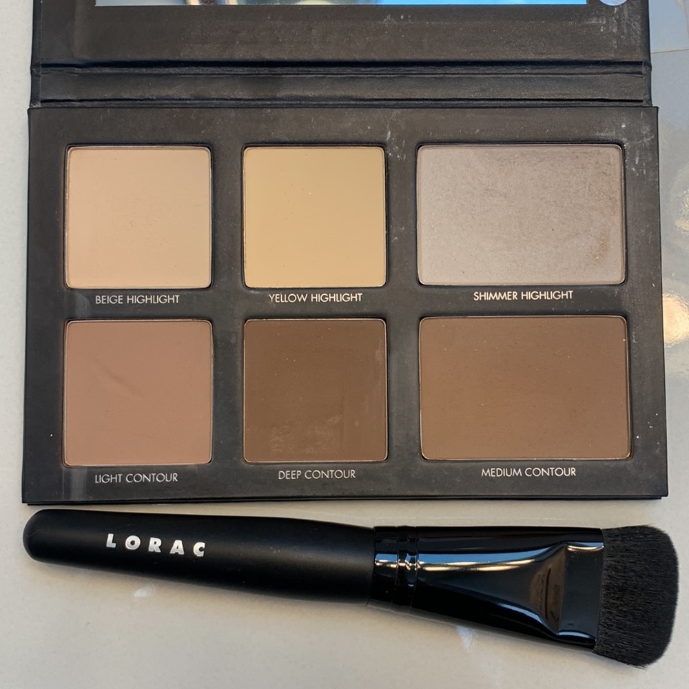 Lorac Pro Contour with Brush